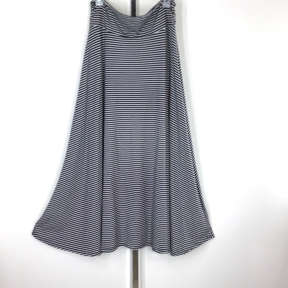 Love Nation Striped Maxi Skirt - Picture 2 of 12